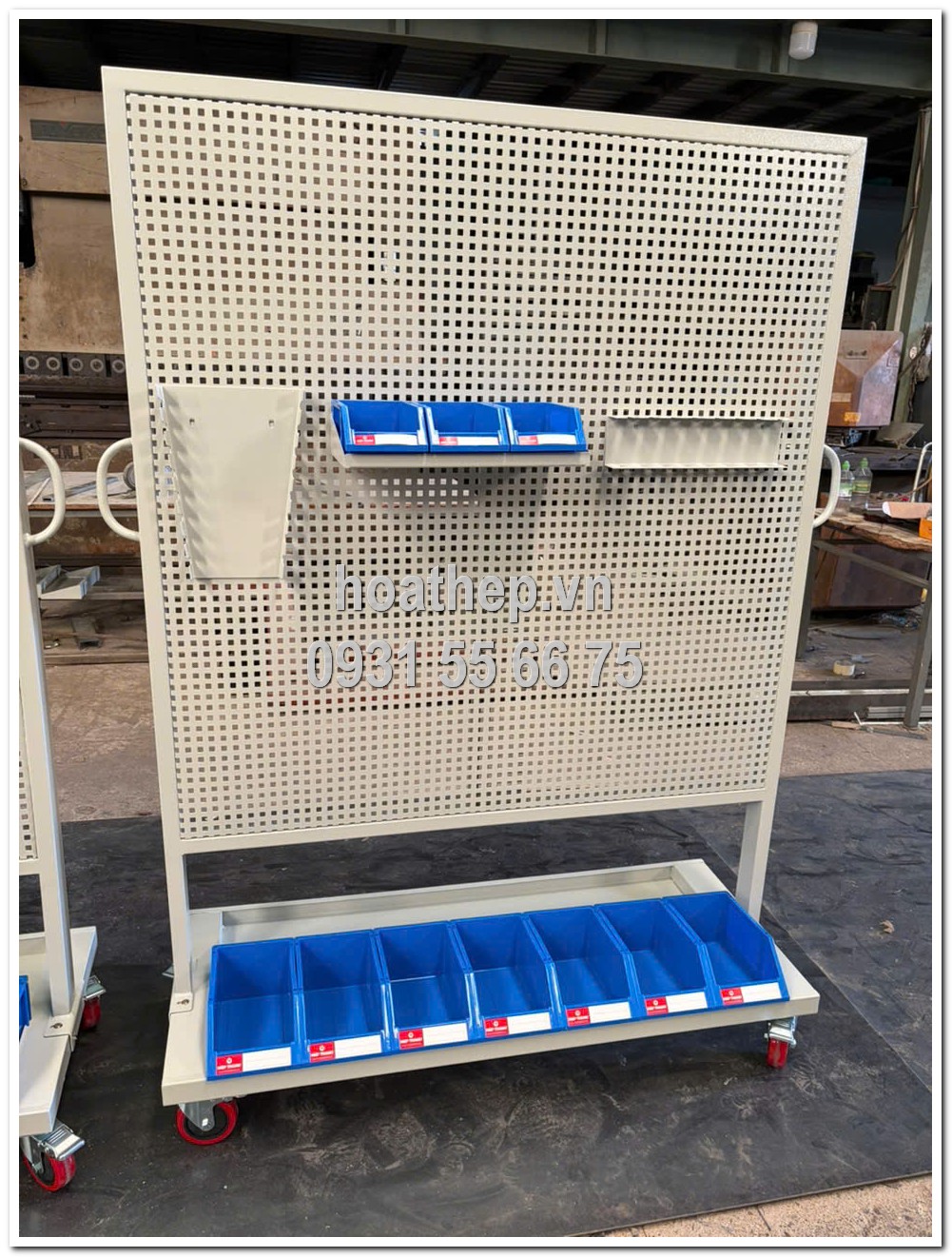 Bảng treo dụng cụ HT - BT010