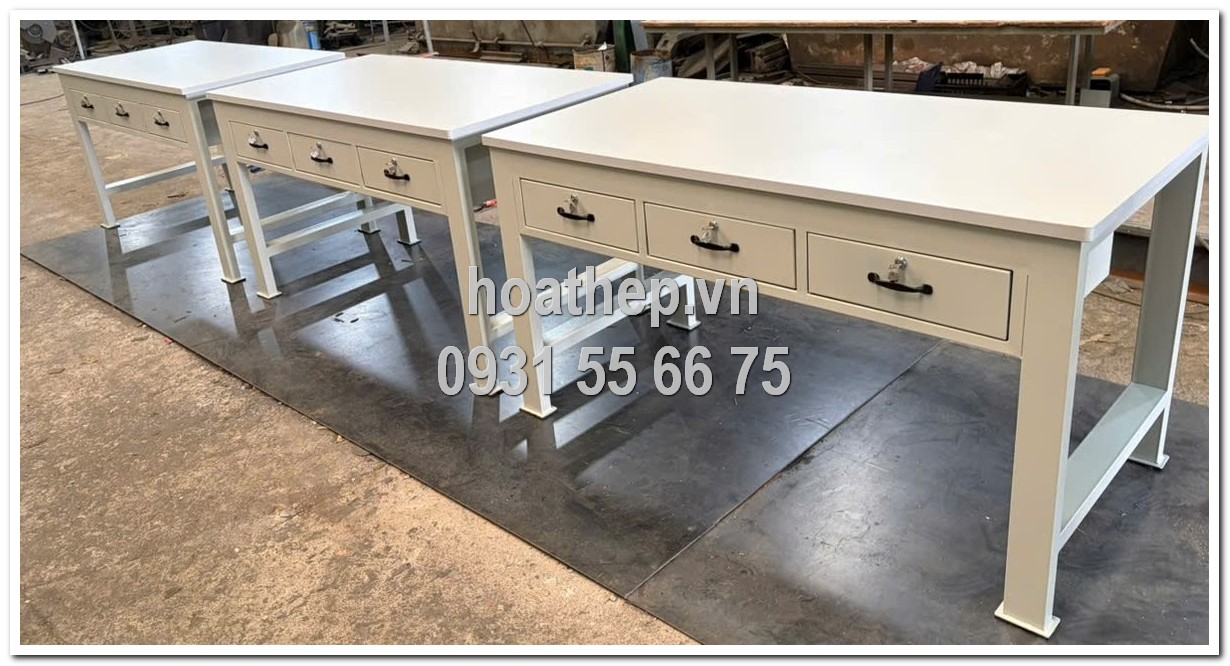 b&agrave;n thao t&aacute;c inox 304, b&agrave;n thao t&aacute;c mặt gỗ c&ocirc;ng nghiệp , b&agrave;n thao t&aacute;c hạng nặng , b&agrave;n thao t&aacute;c modular,  b&agrave;n thao t&aacute;c di động c&oacute; b&aacute;nh xe, b&agrave;n thao t&aacute;c cơ kh&iacute;, b&agrave;n thao t&aacute;c lắp r&aacute;p linh kiện, b&agrave;n thao t&aacute;c đa năng, b&agrave;n thao t&aacute;c ph&ograve;ng sạch